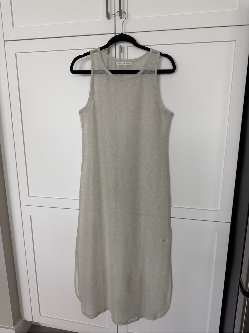 America & Beyond Light whitish Gray Sleeveless Knit Beach 🏖️ coverup size XS - Picture 2 of 12
